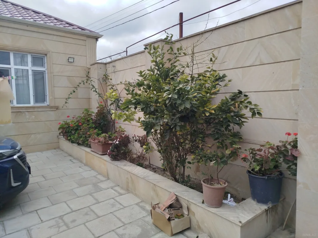 Satılır 4 otaqlı həyət evi 120 m²