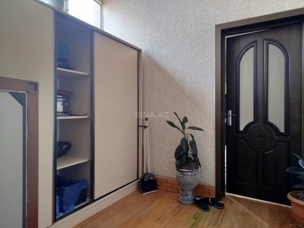 Satılır 4 otaqlı həyət evi 120 m²