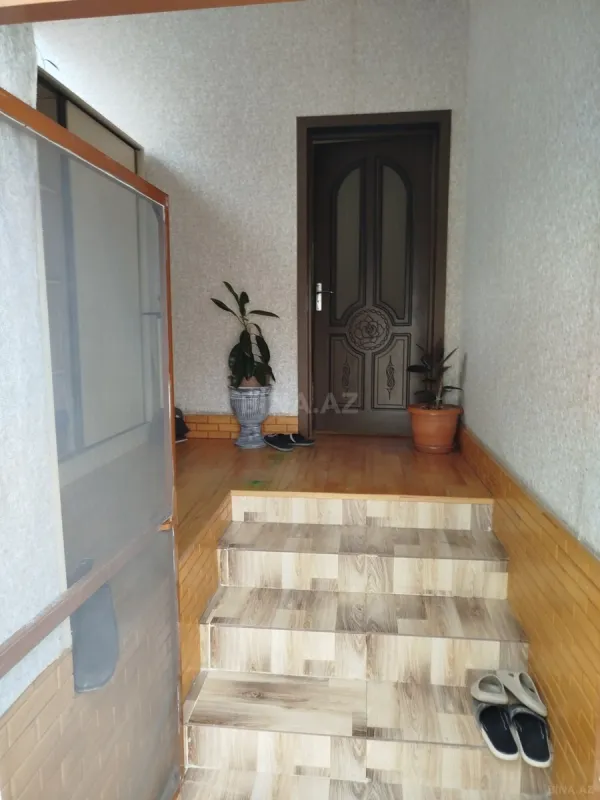 Satılır 4 otaqlı həyət evi 120 m²