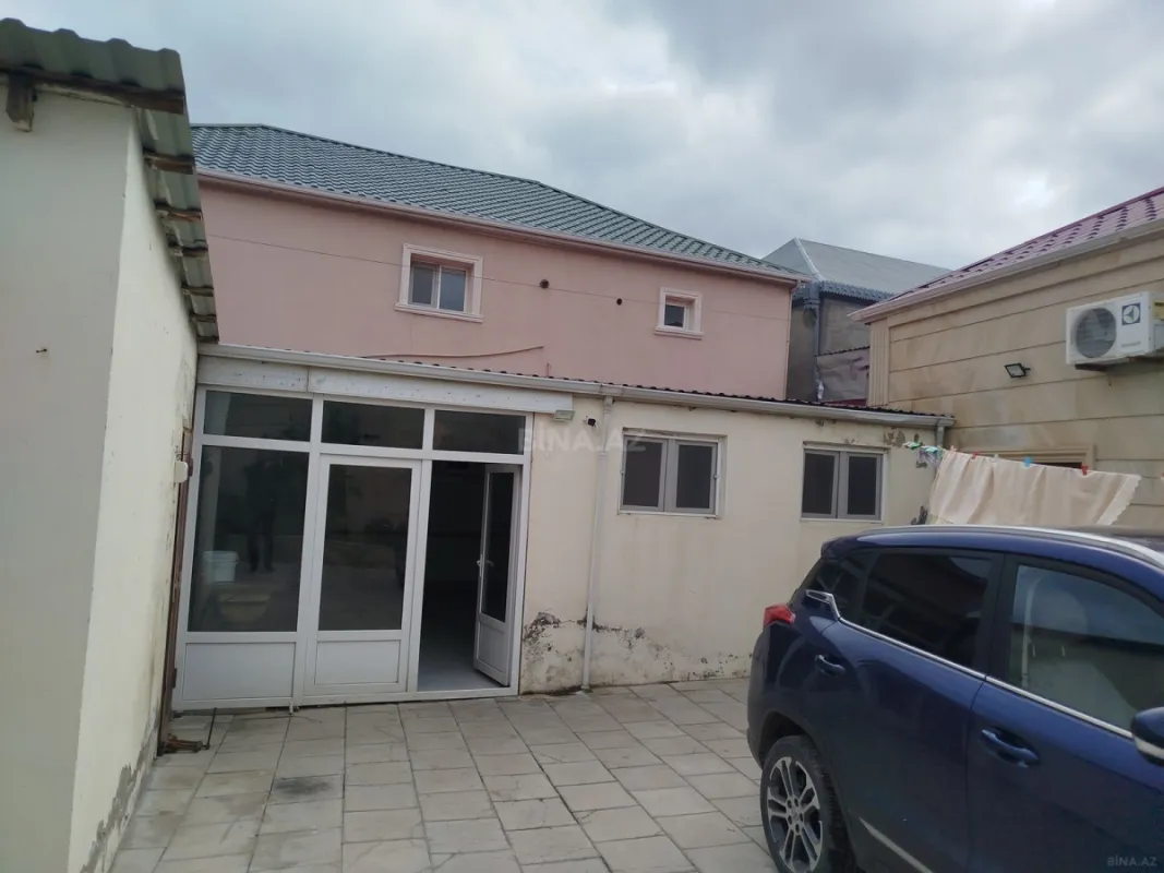 Satılır 4 otaqlı həyət evi 120 m²