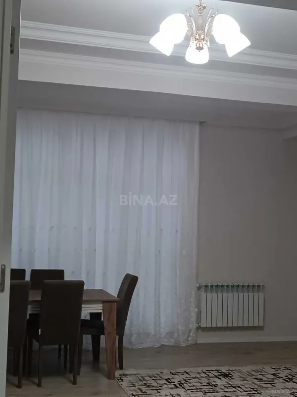 Kirayə verilir 3 otaqlı mənzil 116 m²