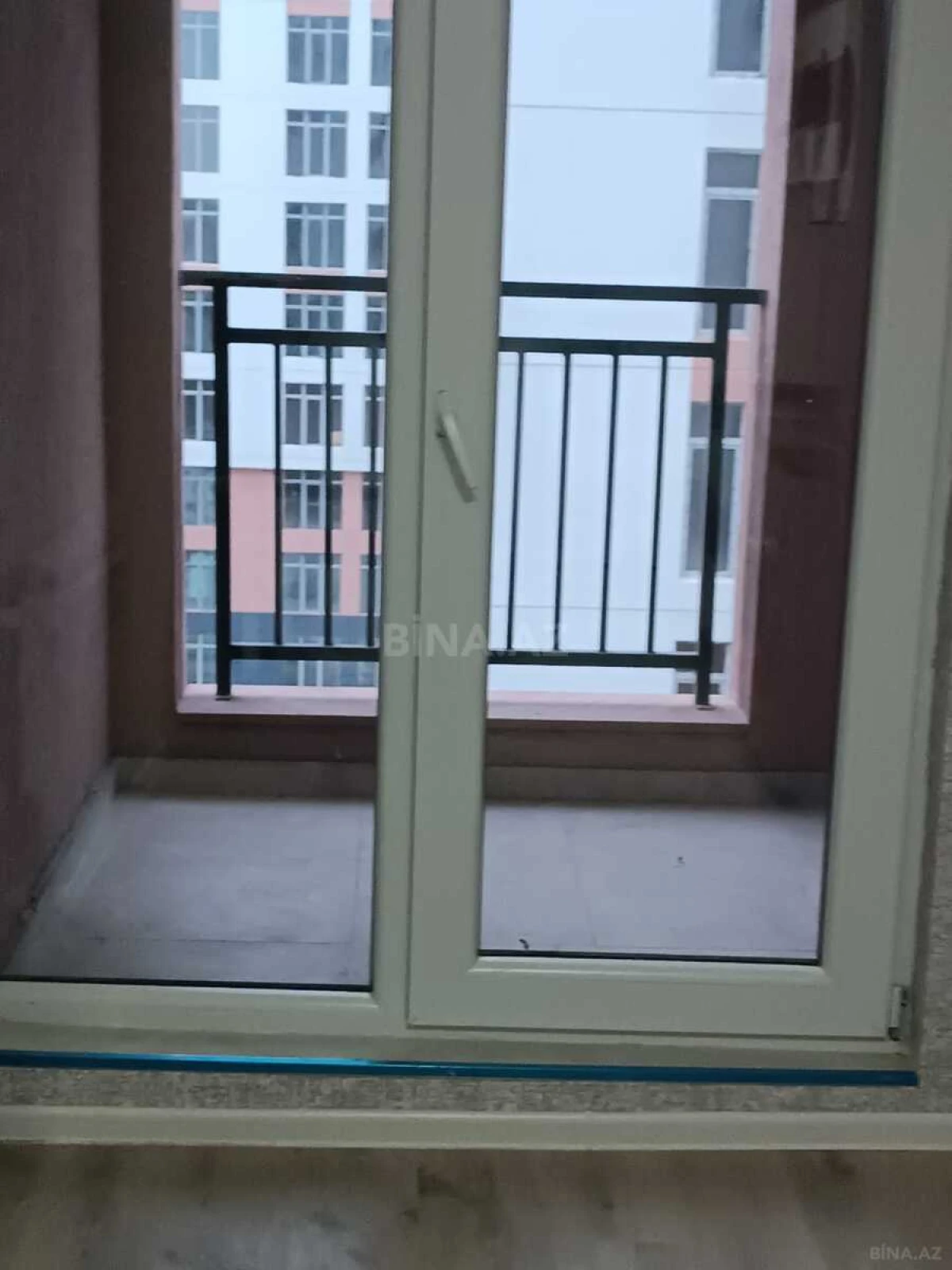 Kirayə verilir 3 otaqlı mənzil 116 m²