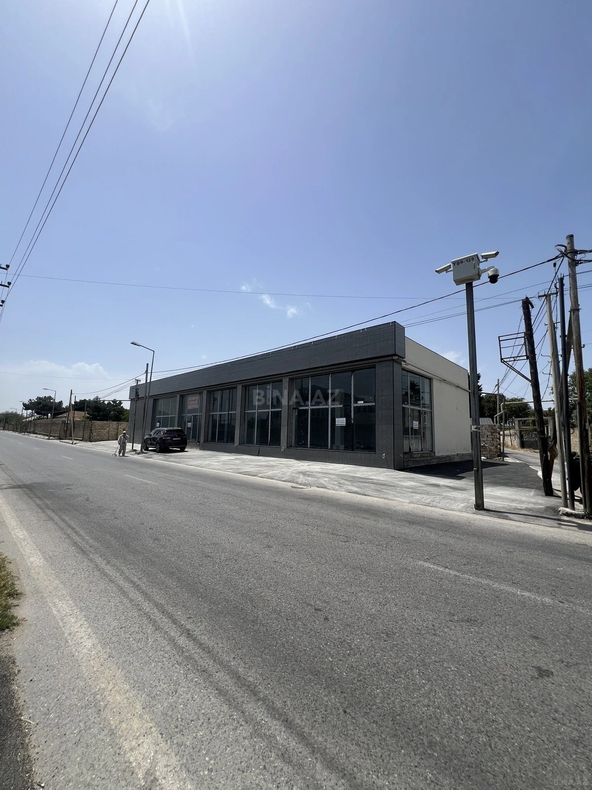 Kirayə verilir obyekt 180 m²