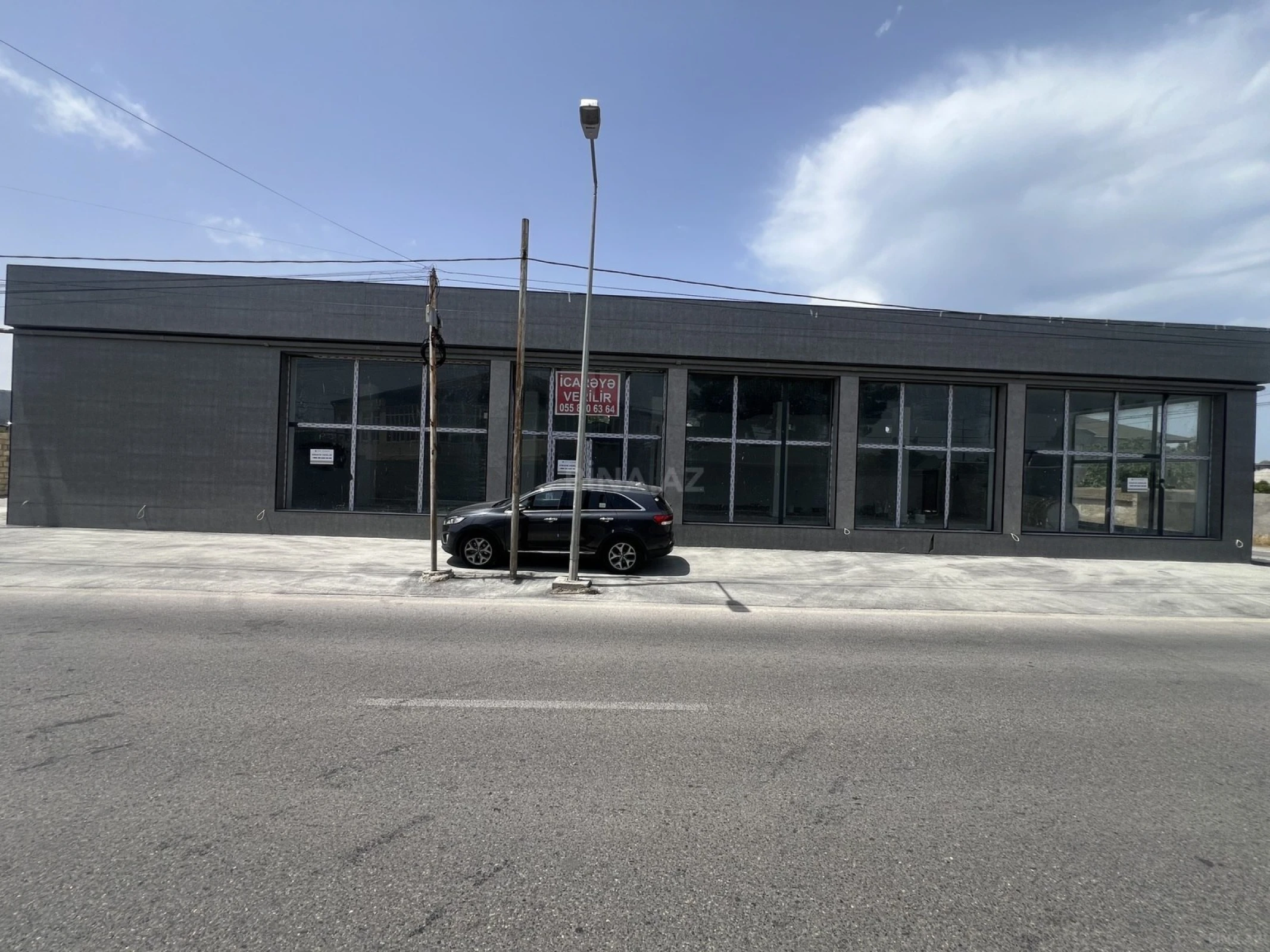 Kirayə verilir obyekt 180 m²