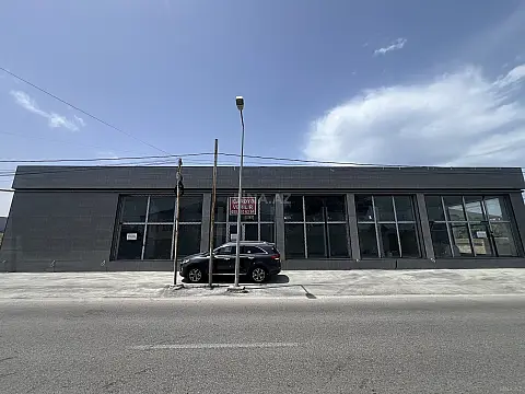 Kirayə verilir obyekt 180 m²