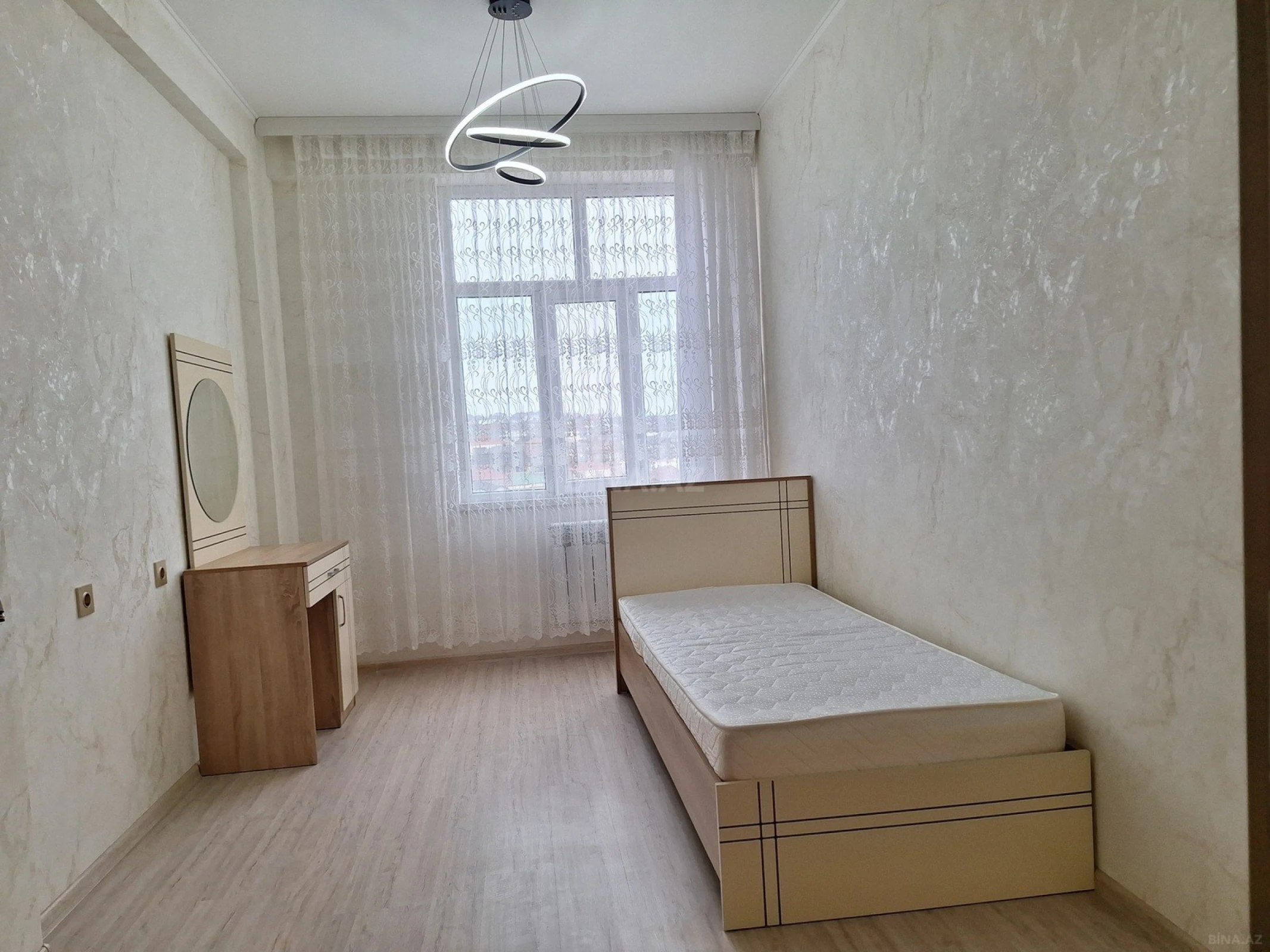 Kirayə verilir 3 otaqlı mənzil 78 m²