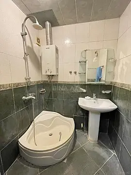 Satılır 2 otaqlı mənzil 70 m²