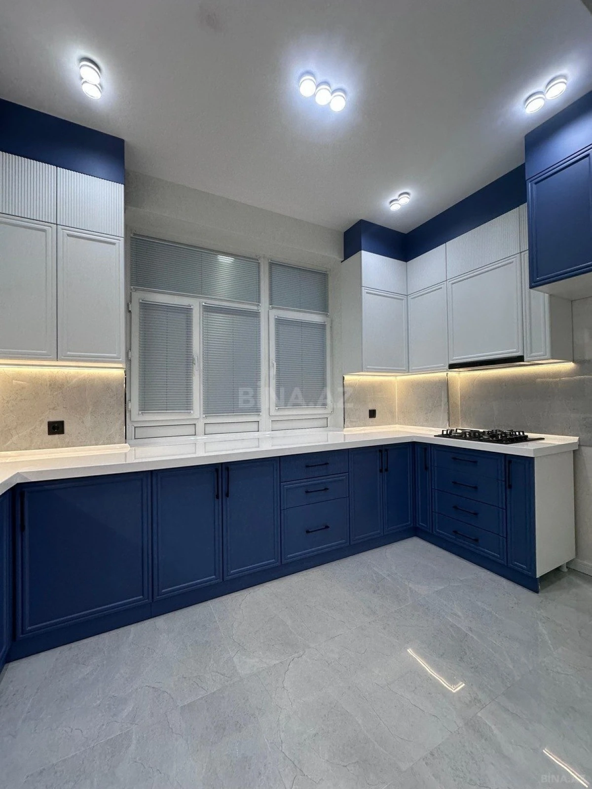 Satılır 3 otaqlı mənzil 96 m²