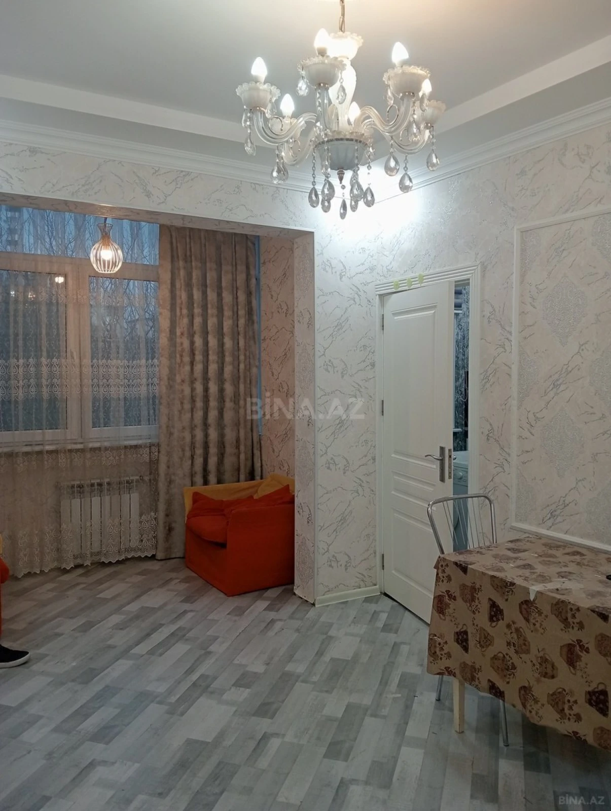 Kirayə verilir 2 otaqlı mənzil 50 m²