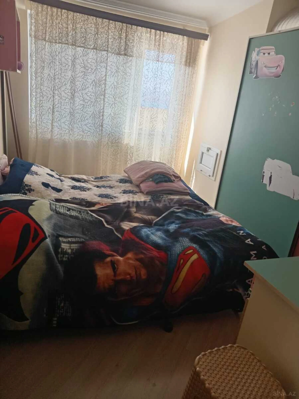 Satılır 3 otaqlı mənzil 250 m²