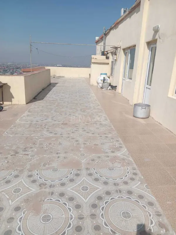 Satılır 3 otaqlı mənzil 250 m²