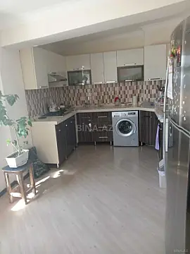 Satılır 3 otaqlı mənzil 250 m²