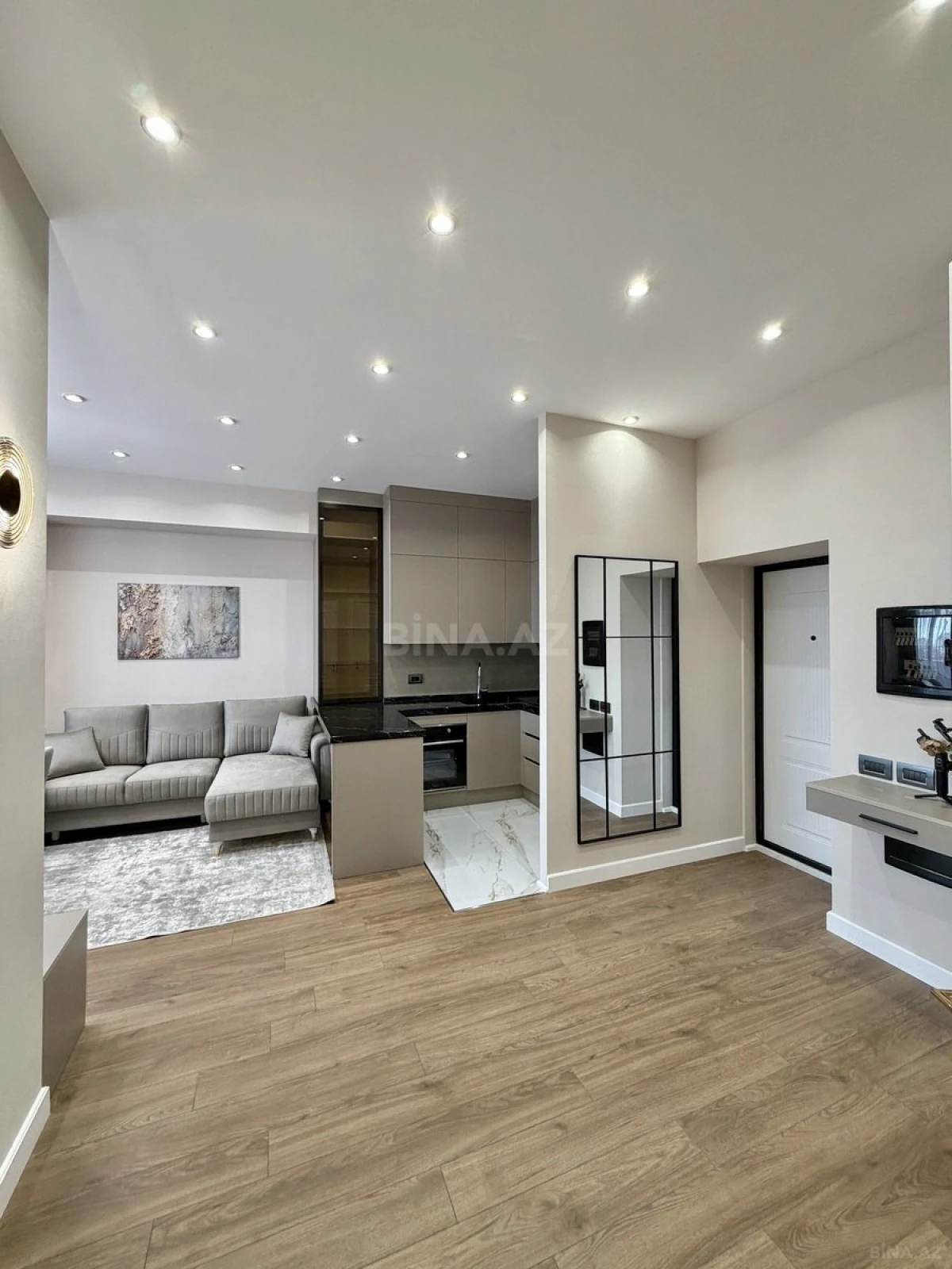 Satılır 2 otaqlı mənzil 63 m²