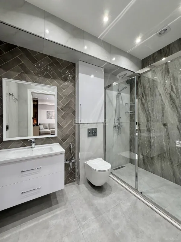 Satılır 2 otaqlı mənzil 63 m²