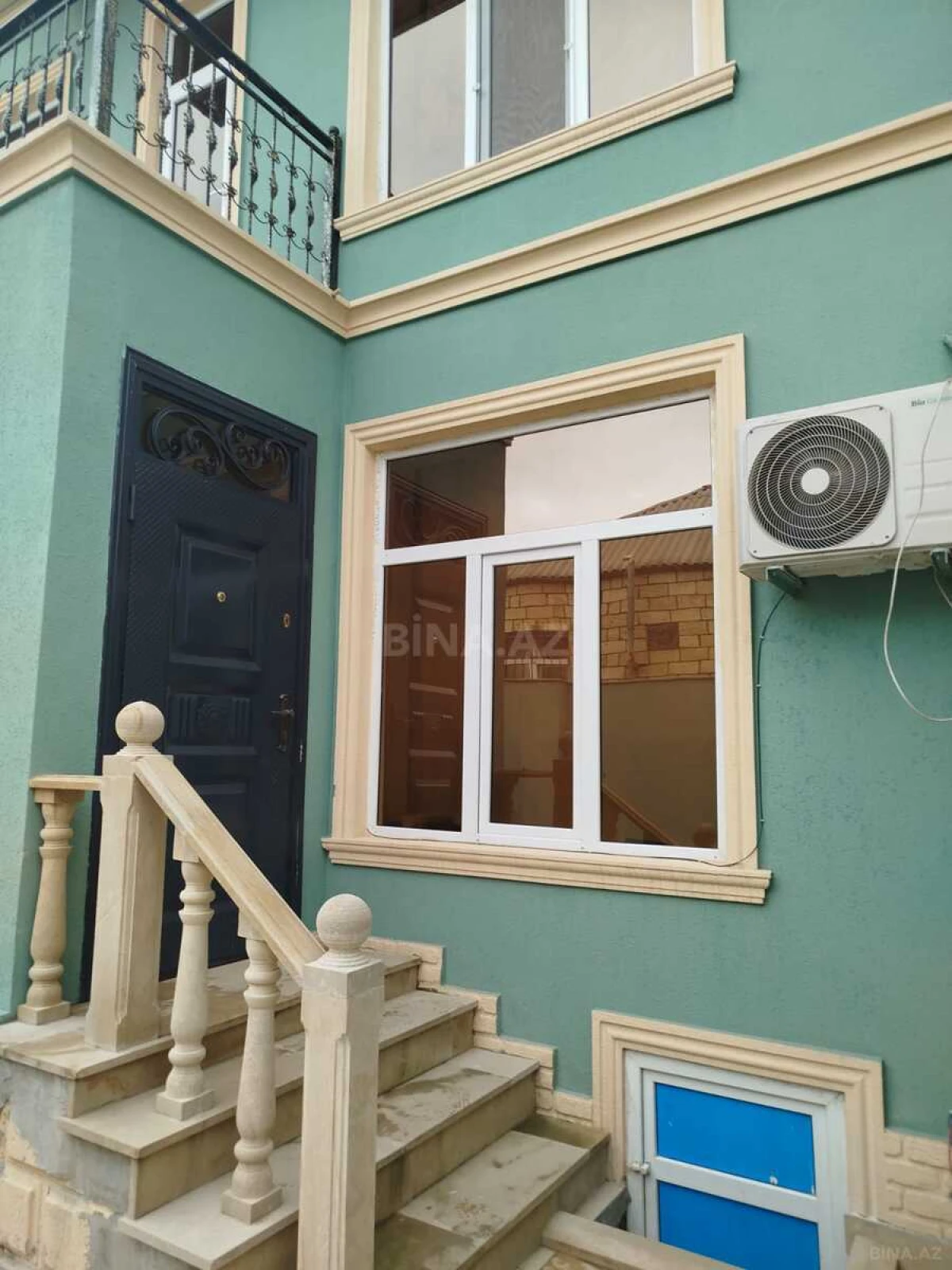 Satılır 4 otaqlı həyət evi 90 m²