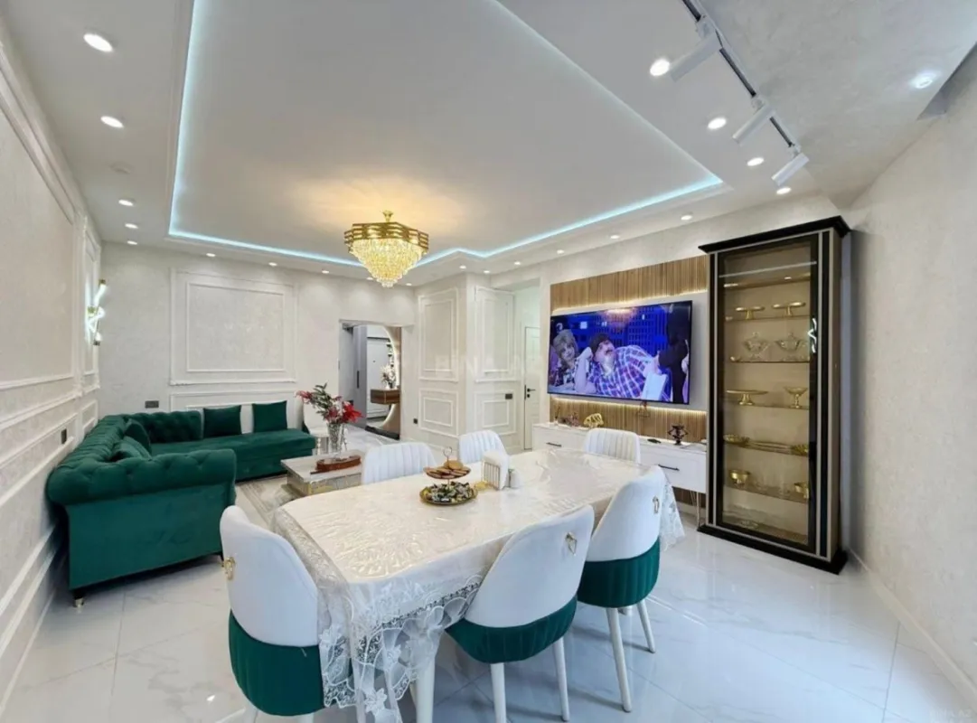 Satılır 2 otaqlı mənzil 74 m²