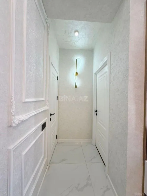 Satılır 2 otaqlı mənzil 74 m²