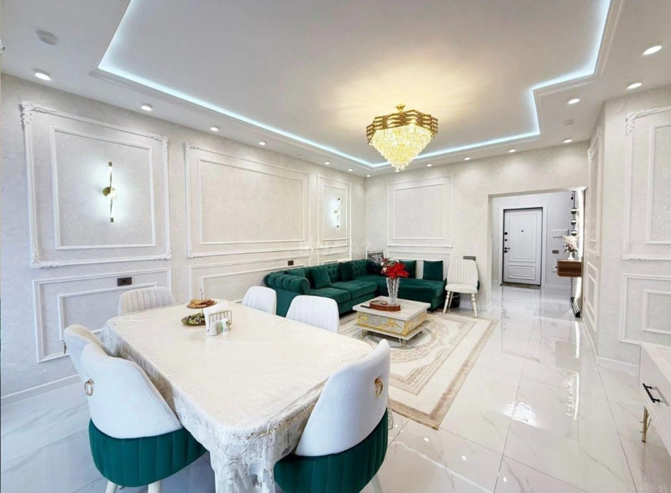 Satılır 2 otaqlı mənzil 74 m²