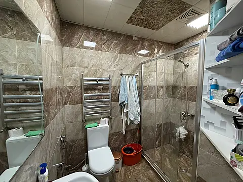 Satılır 2 otaqlı mənzil 52 m²