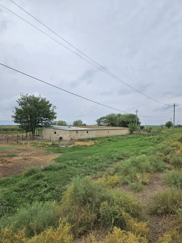 Satılır torpaq sahəsi 3000 m²