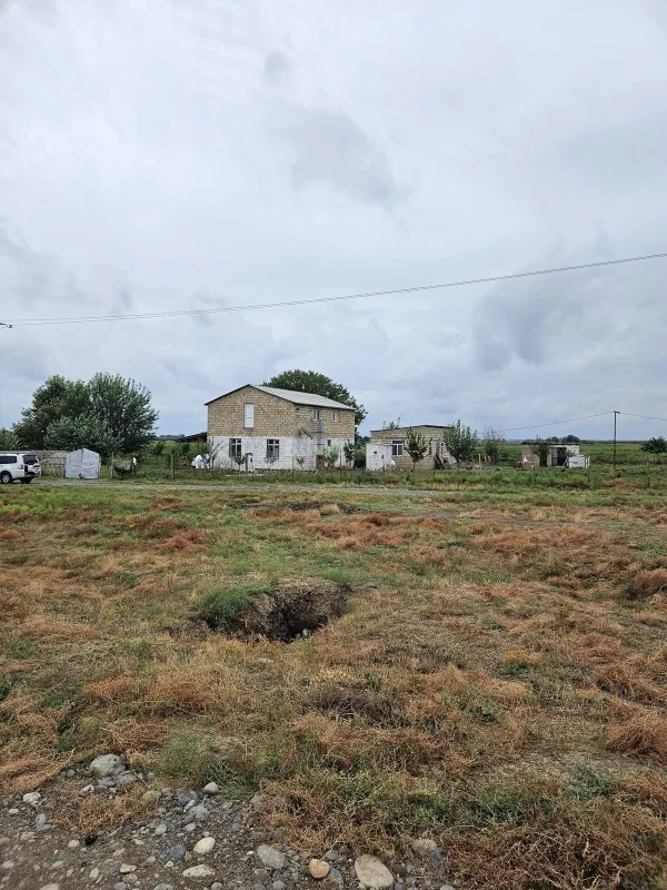 Satılır torpaq sahəsi 3000 m²