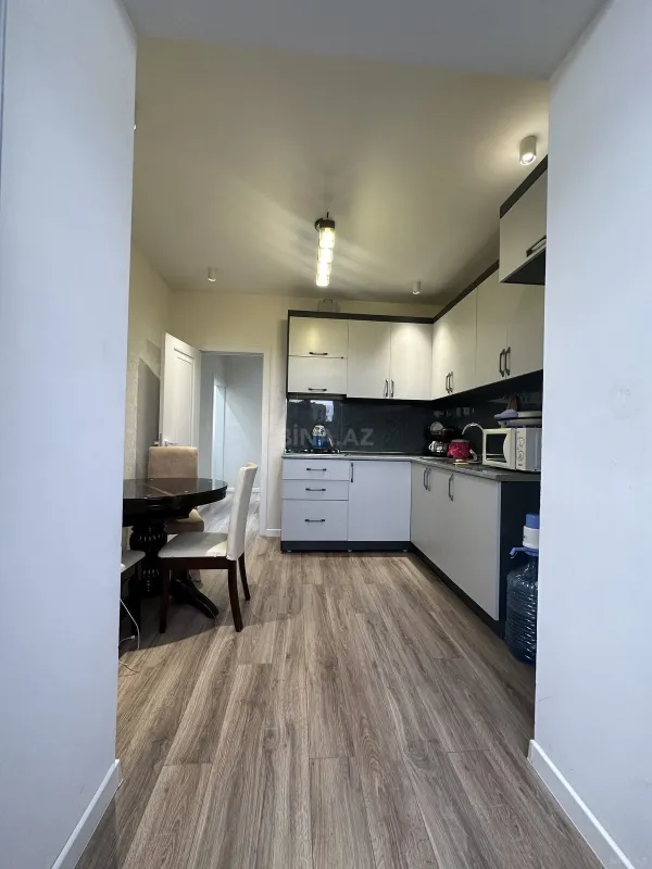 Satılır 3 otaqlı mənzil 80 m²