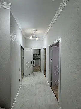 Kirayə verilir 2 otaqlı mənzil 76 m²
