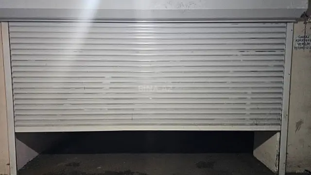 Satılır qaraj 30 m²
