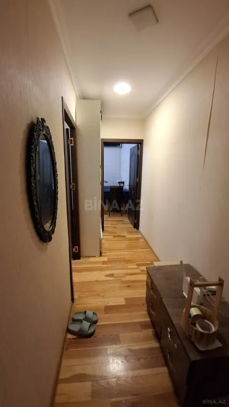 Satılır 2 otaqlı mənzil 65 m²