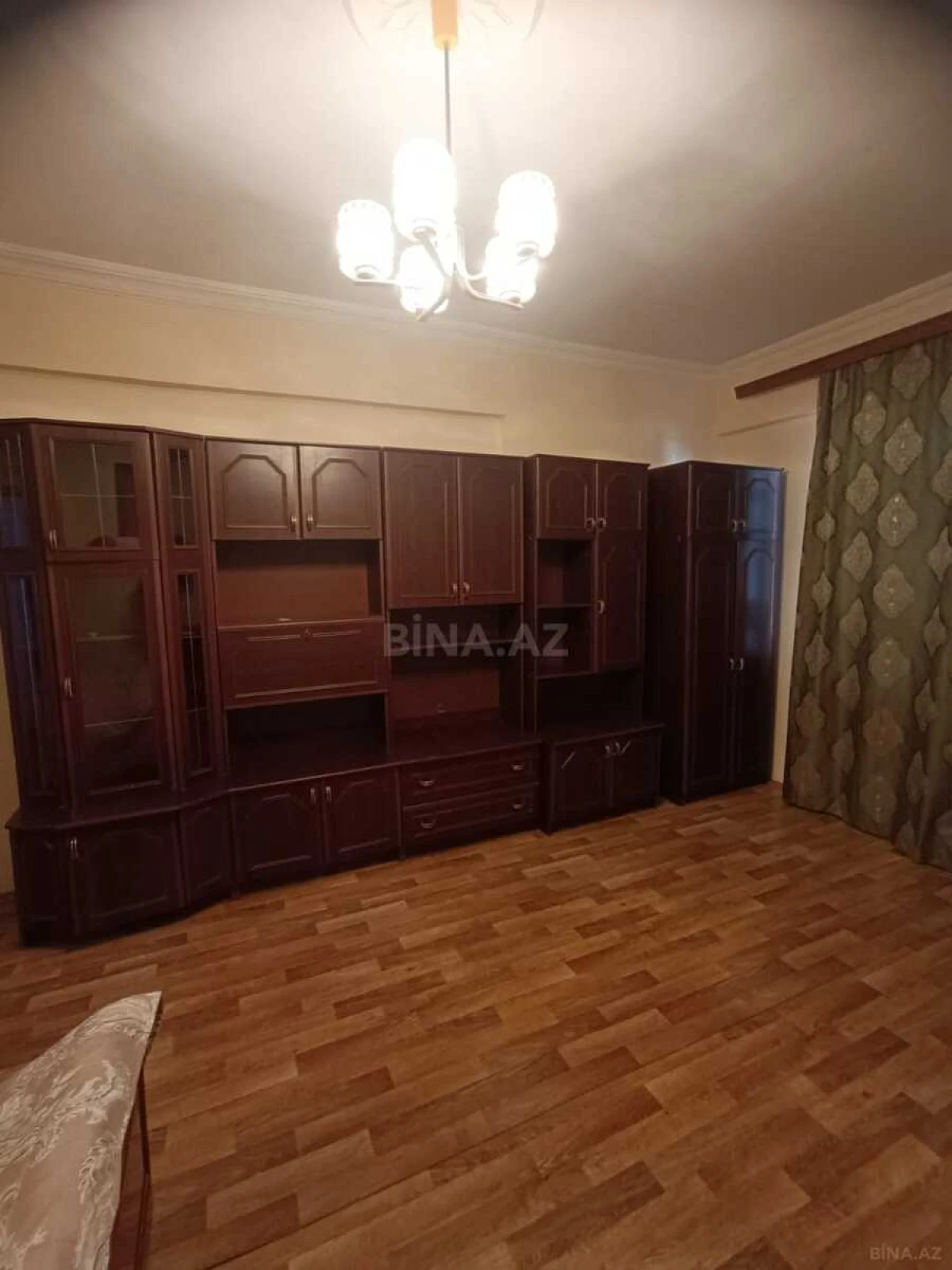Kirayə verilir 2 otaqlı mənzil 55 m²