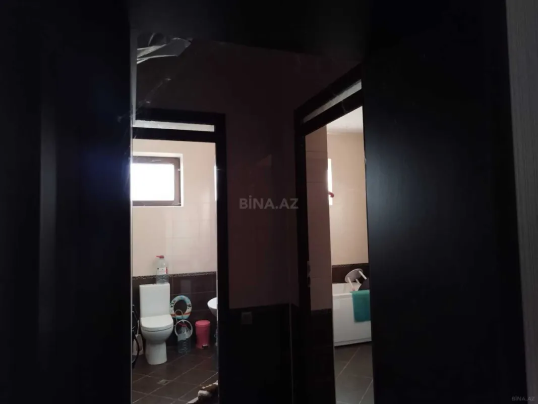 Satılır 5 otaqlı həyət evi 225 m²