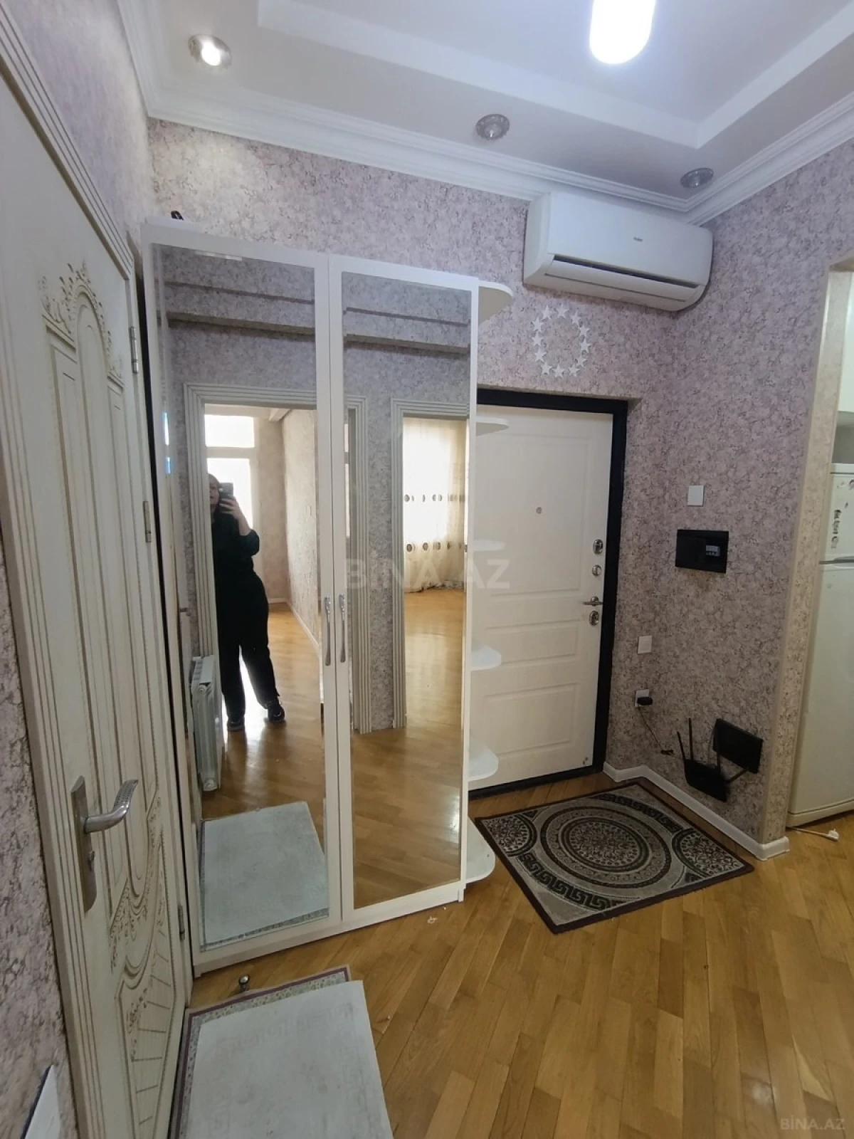 Kirayə verilir 2 otaqlı mənzil 59 m²