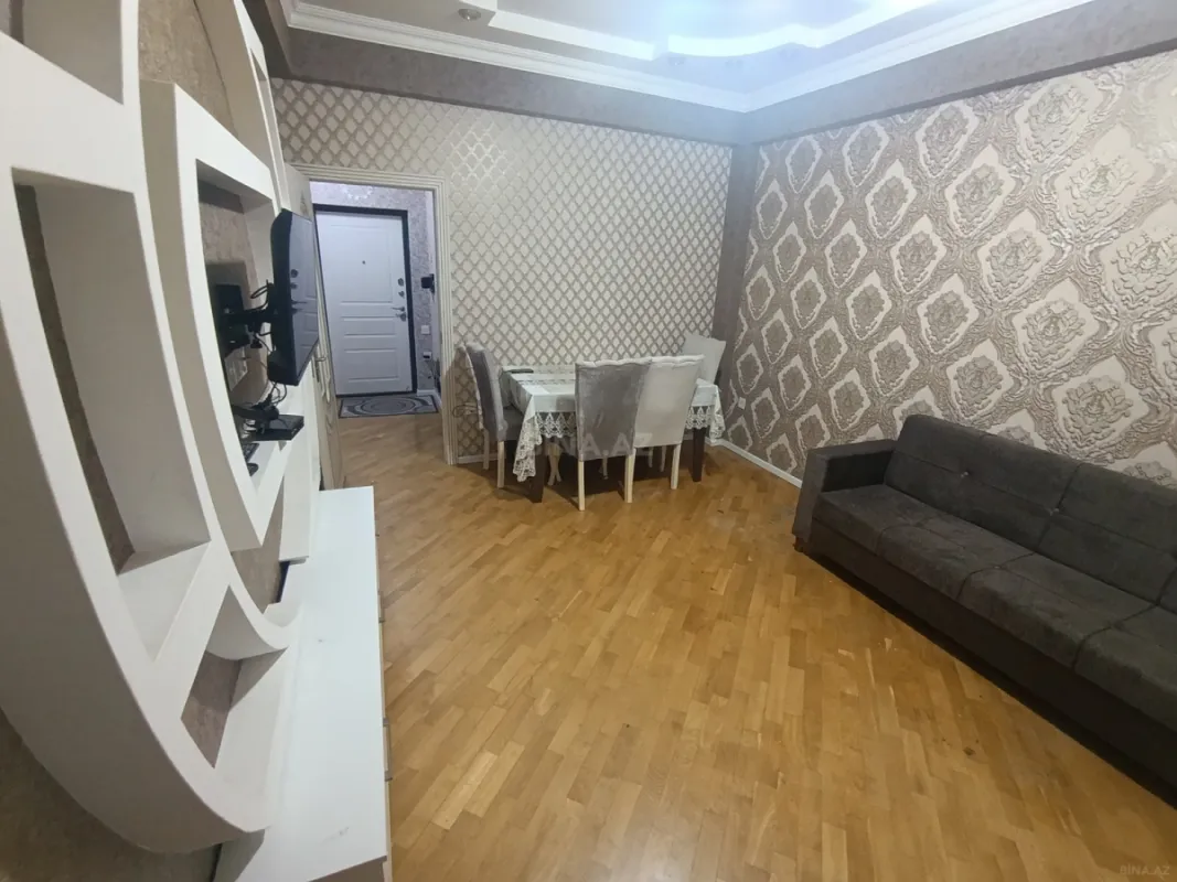 Kirayə verilir 2 otaqlı mənzil 59 m²