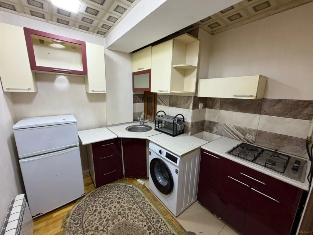 Kirayə verilir 3 otaqlı mənzil 80 m²
