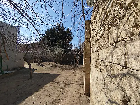 Satılır torpaq sahəsi 2 m²