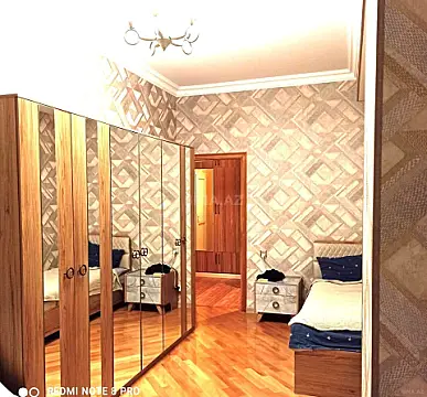 Satılır 2 otaqlı mənzil 75 m²