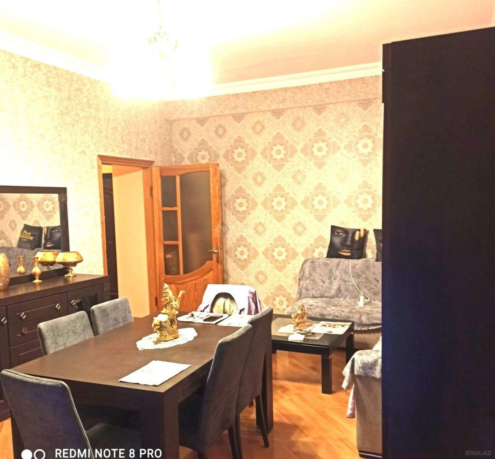 Satılır 2 otaqlı mənzil 75 m²