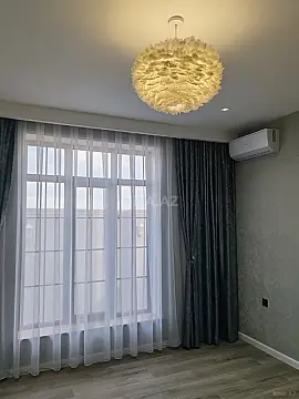 Satılır 5 otaqlı həyət evi 354 m²