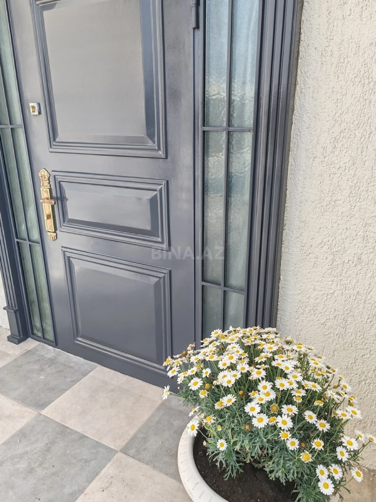 Satılır 5 otaqlı həyət evi 354 m²