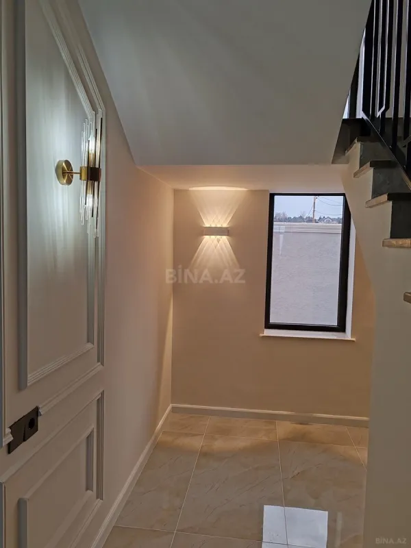 Satılır 5 otaqlı həyət evi 354 m²