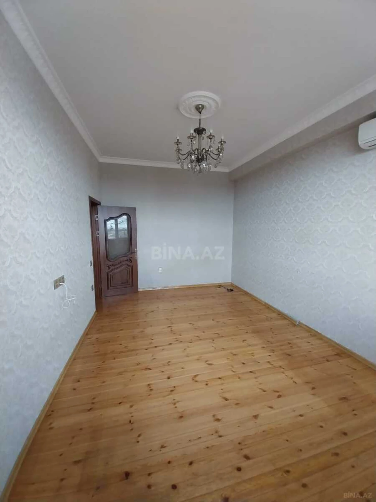 Satılır 2 otaqlı mənzil 58 m²