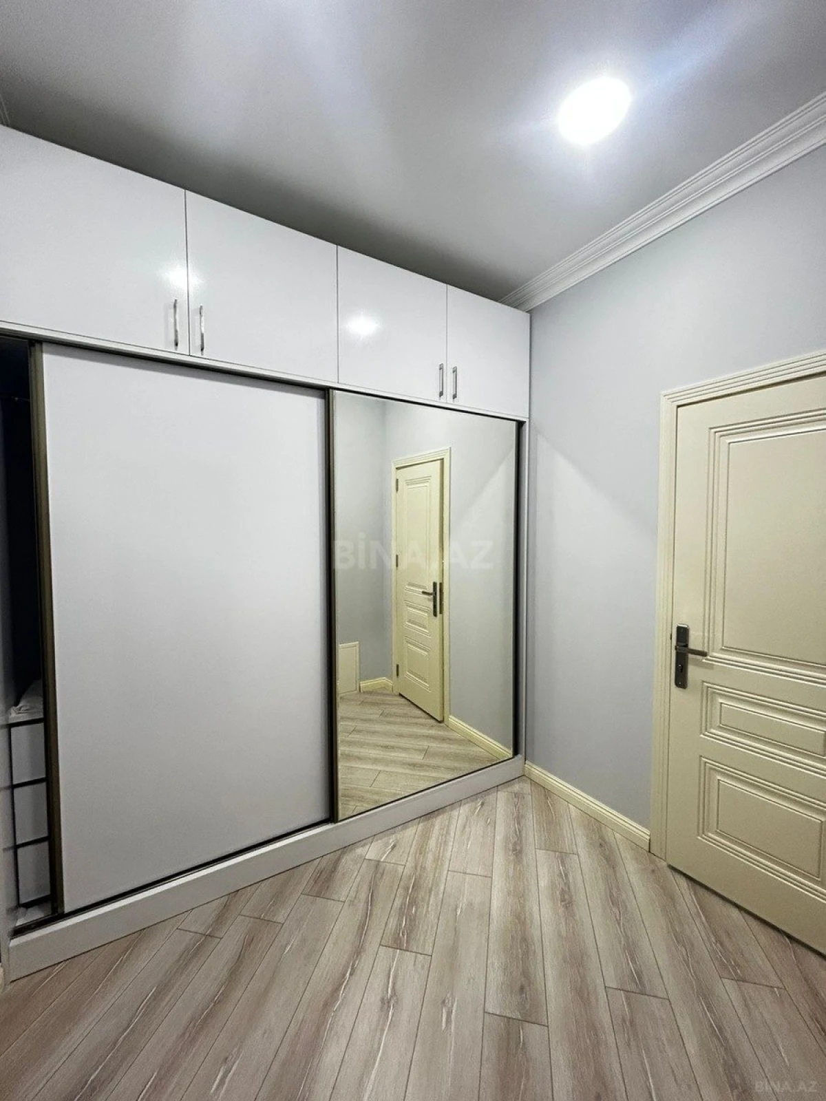 Satılır 4 otaqlı həyət evi 154.6 m²