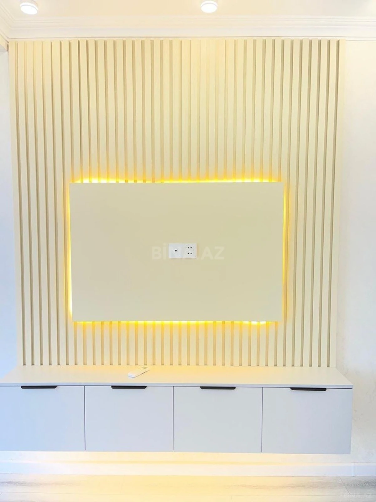 Satılır 2 otaqlı mənzil 66 m²