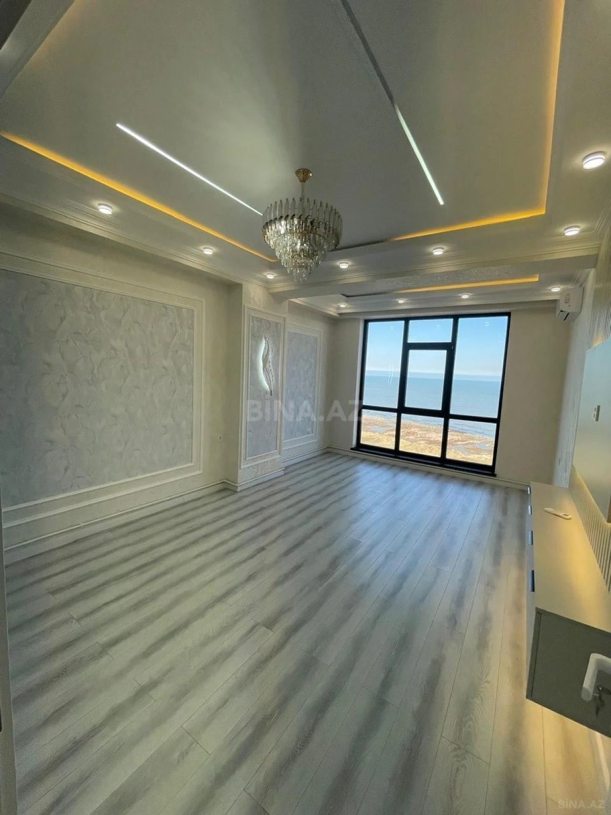 Satılır 2 otaqlı mənzil 66 m²