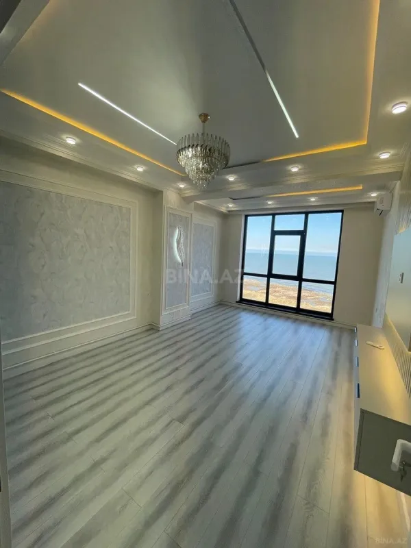 Satılır 2 otaqlı mənzil 66 m²