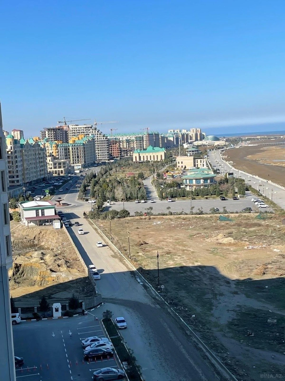 Satılır 2 otaqlı mənzil 66 m²