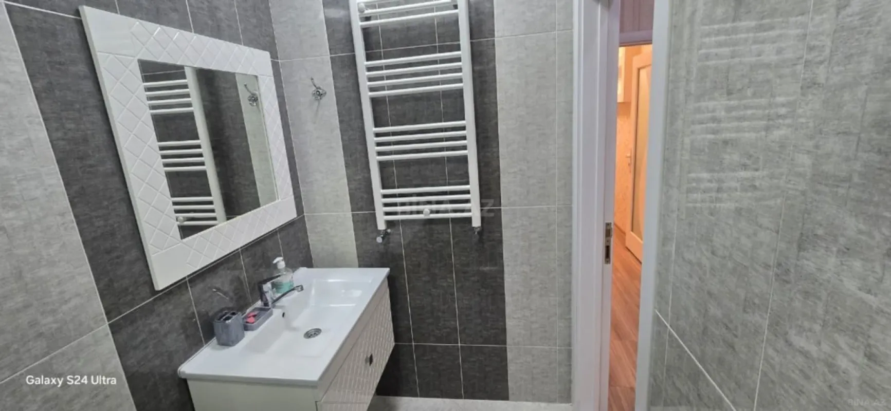 Kirayə verilir 2 otaqlı mənzil 65 m²