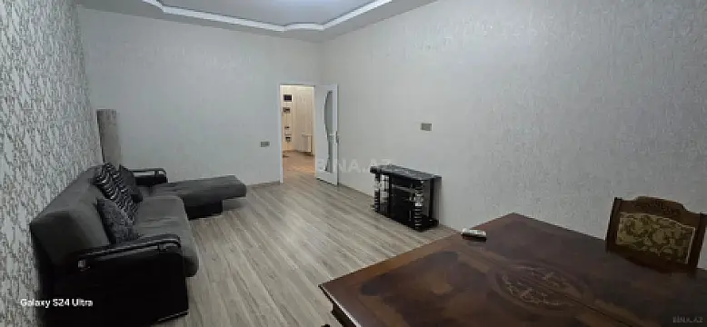 Kirayə verilir 2 otaqlı mənzil 65 m²