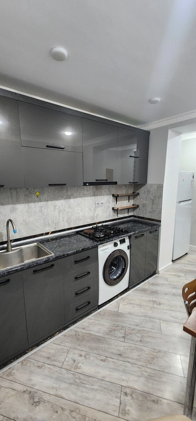 Kirayə verilir 3 otaqlı mənzil 75 m²