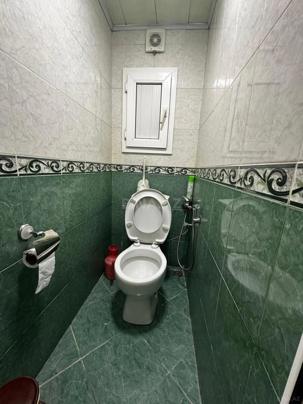 Satılır 5 otaqlı mənzil 120 m²